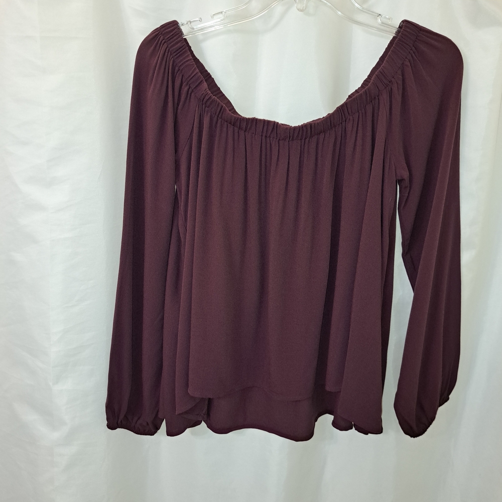 NWT Tobi Wine Color Sz M Women's Flowy High/low Blouse Rayon - Picture 4 of 11